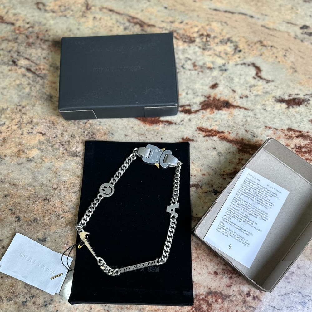 Alyx 1017 9SM Hero Chain NWT